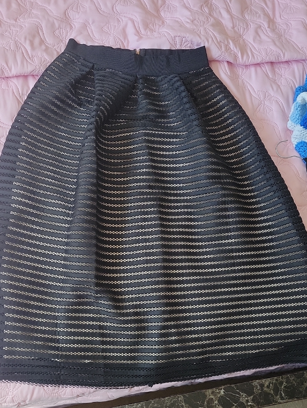 ABS Allen Schwartz Black Textured Circle Skirt